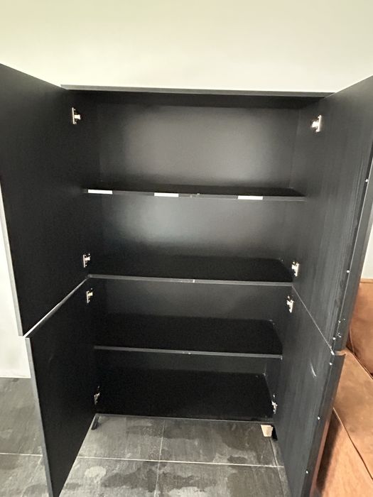 Dulap negru cu 2 usi