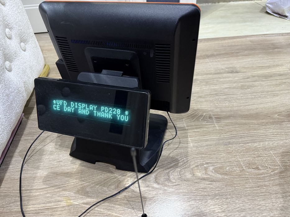 * POS кассовый моноблок на Android в отличном состоянии