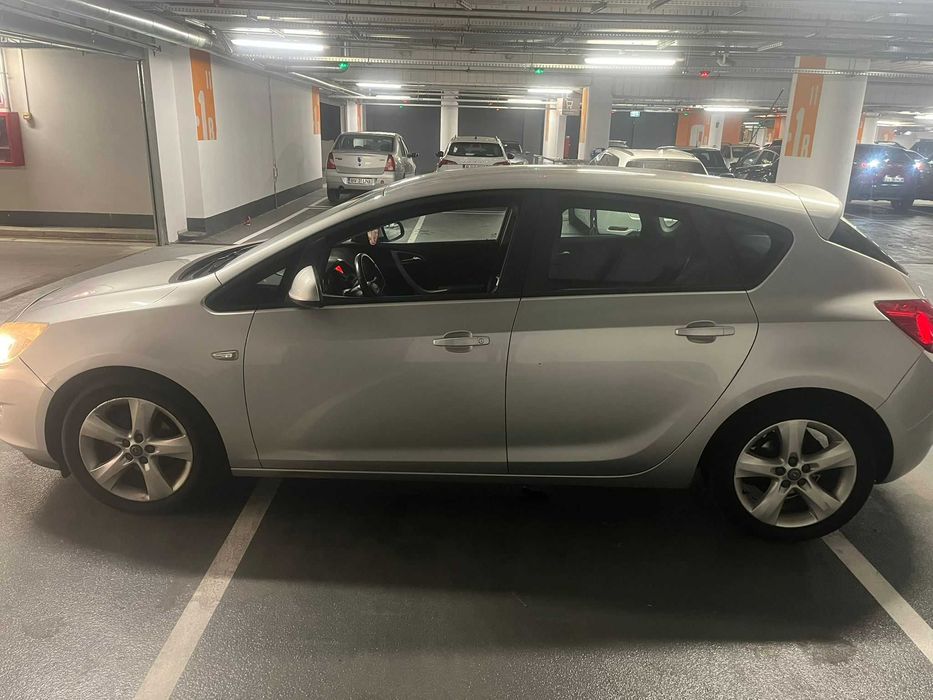 Opel Astra J 2012 • 1.3 CDTI ecoFLEX