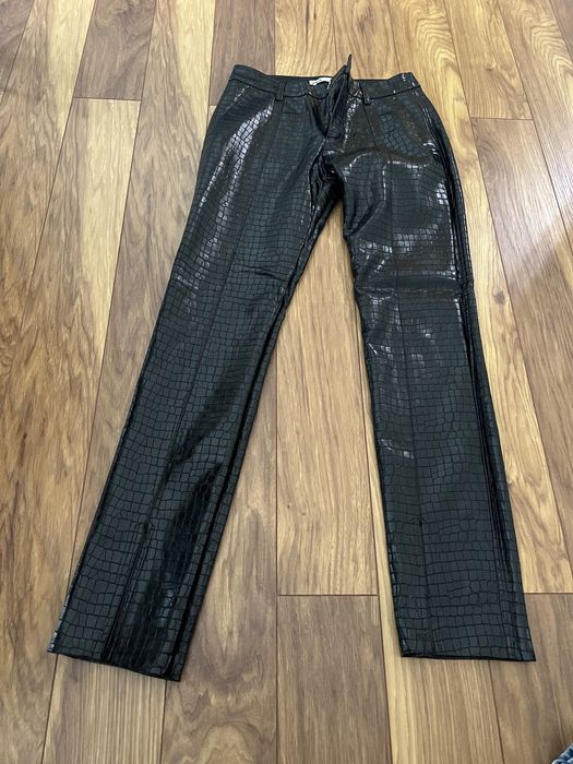Панталон Zara.