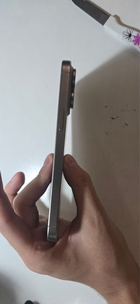Iphone 15 pro max, корпус Titan gray