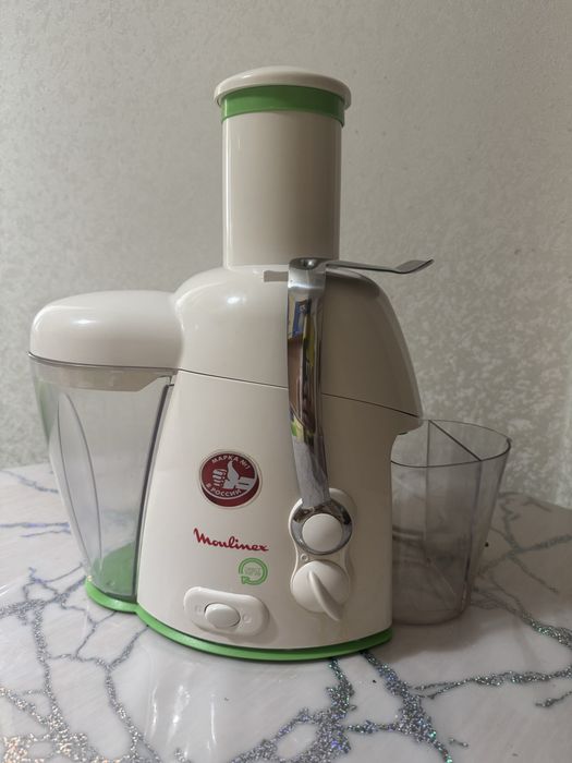 Продам соковыжималку