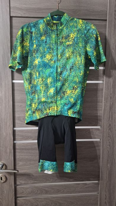 Echipament ciclism DHB