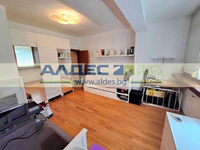 Продава се Тристаен апартамент в София, Лозенец - 99 кв.м за 4041 €/кв.м - Снимка #8