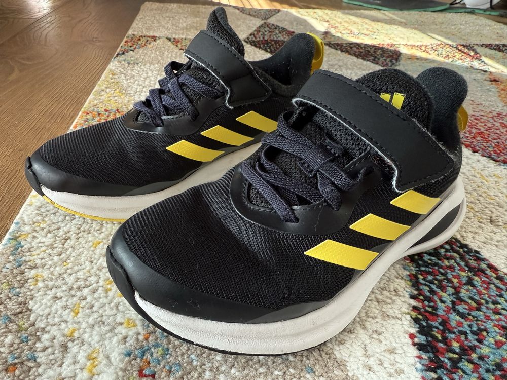 Маратонки Адидас Adidas размер 31