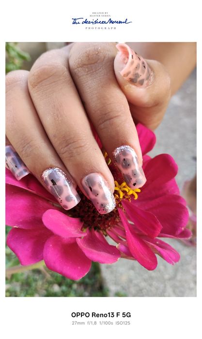 Manichiura, pedichiura Pitești