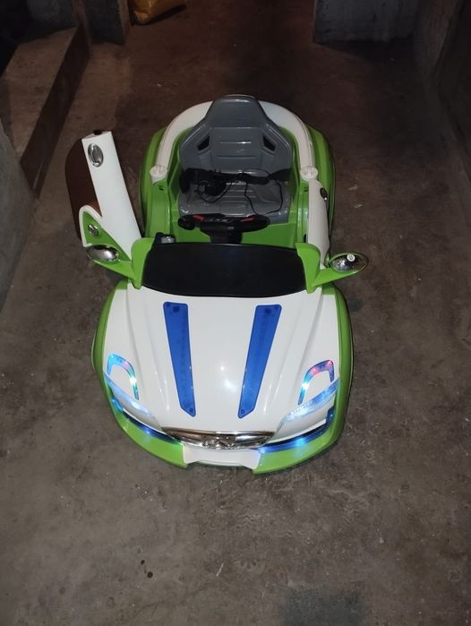 Masinuta pentru copii