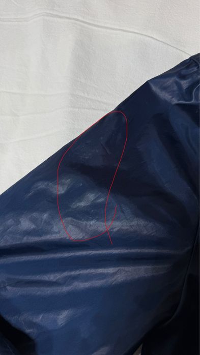 Geaca guess marimea S