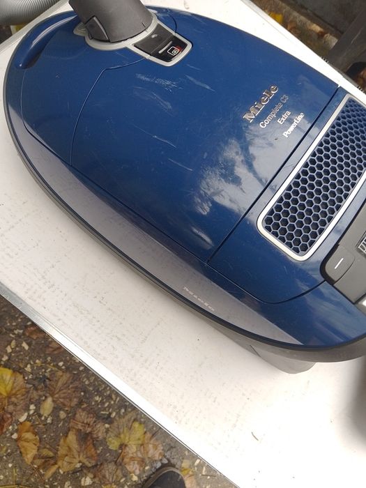 Много мощна прахосмукачка Miele