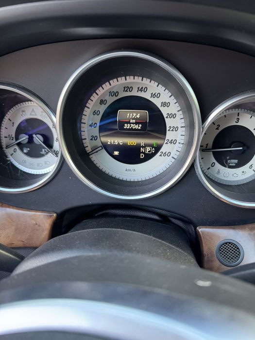 Mercedes cls w218 airmatic