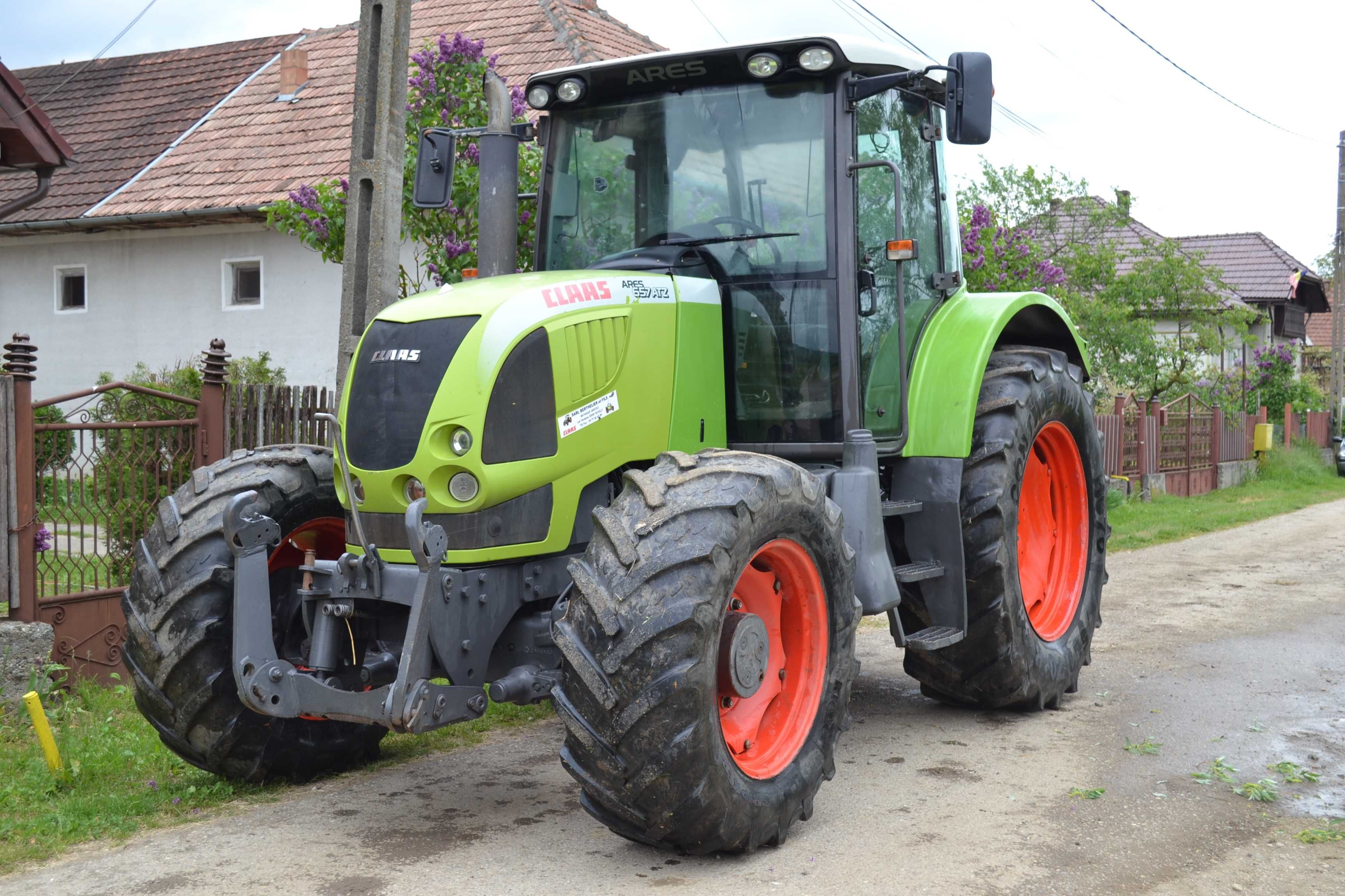 Tractor Claas Ares 657 ATZ