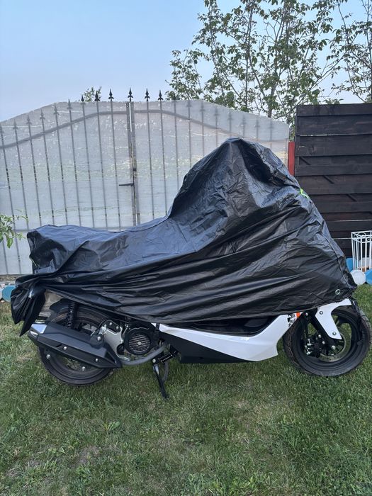 Scuter 125 benzina