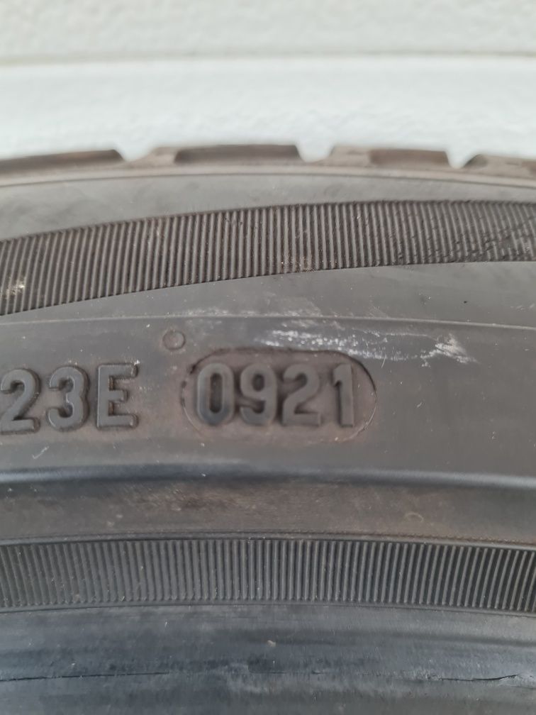 Всесезонни гуми 2 броя PIRELLI Scorpion Zero 275 40 R22  дот 0921