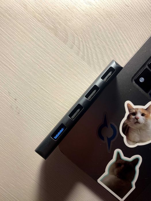 Hub USB macbook.