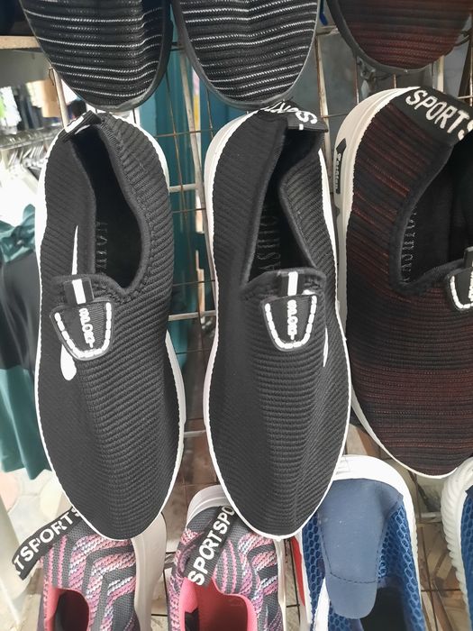 Продам макаси новые 3000 тг