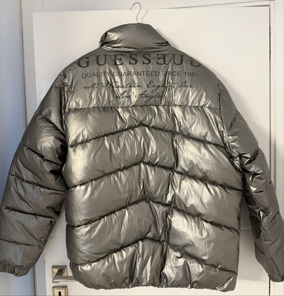 Промоция!!! Дамско яке GUESS!!!