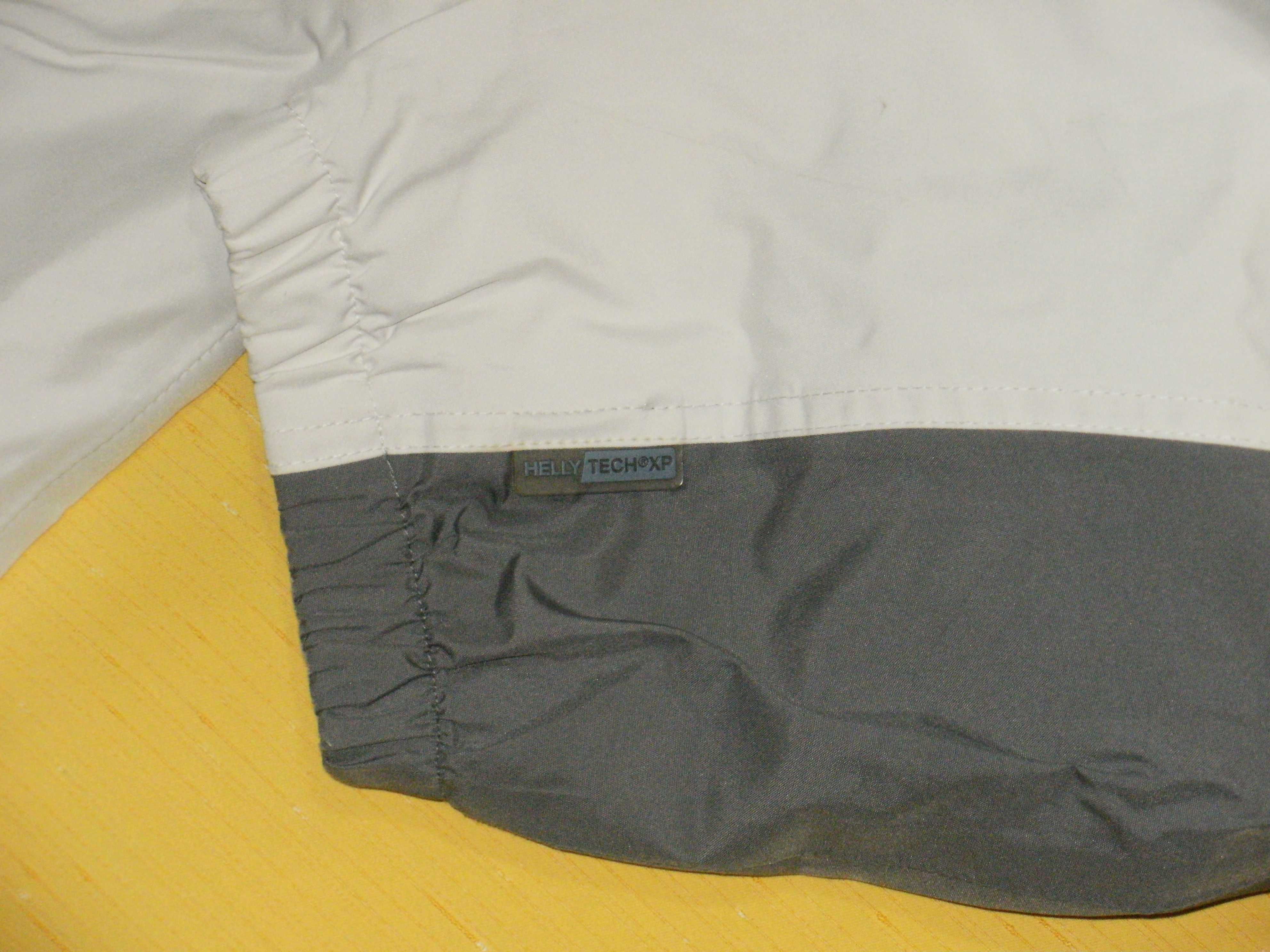 HELLY HANSEN оригинална ветровка 2XL