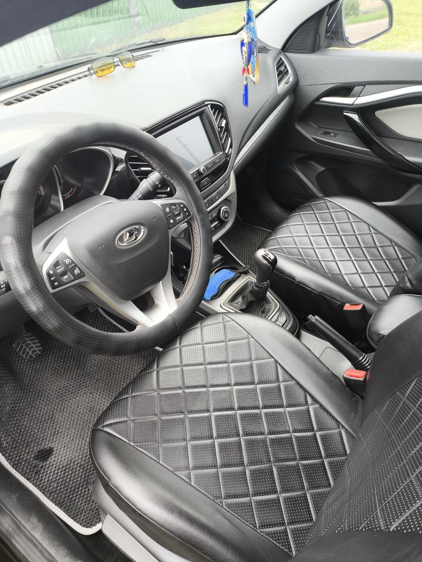 Lada vesta sw cross