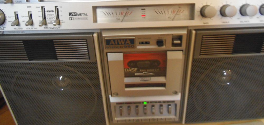 RADIO CASETOFON AIWA TPR-990E Dolby NR. b 2-Motor Sg Head