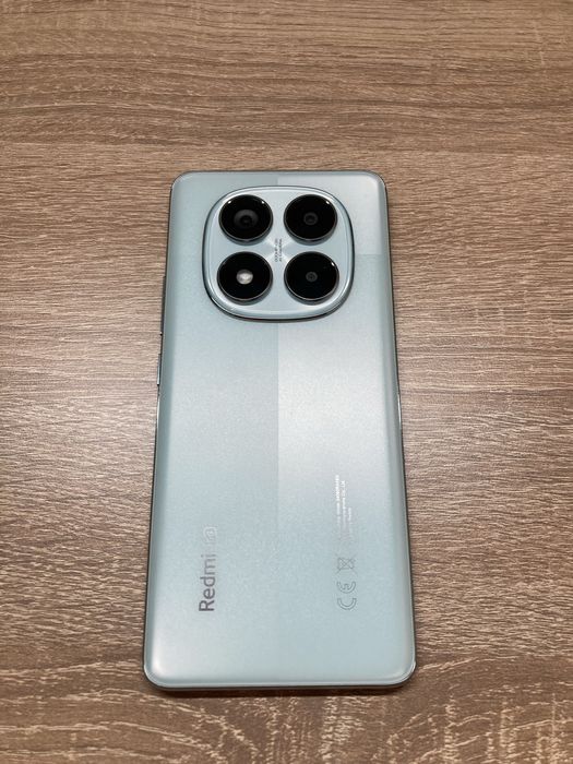 Redmi Note 14 pro и Xaomi Smart Band 9 Active за 500лв.