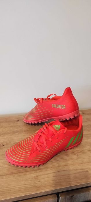 Футболни обувки Adidas Predator EDGE (42 - 42,5) (kaто нови)