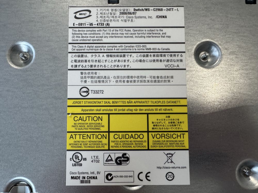 Cisco C2960 Network Switch WS-C2960-24TT