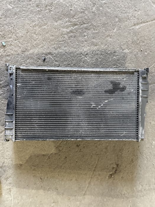 Воден радиатор BMW e90/91 318d/320d