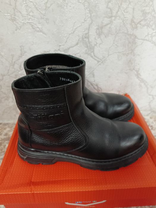 Продам обувь на мальчика