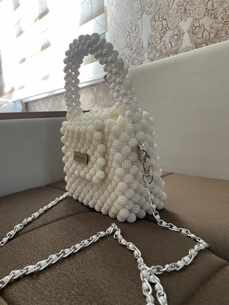Сумочки из хрустального бисера