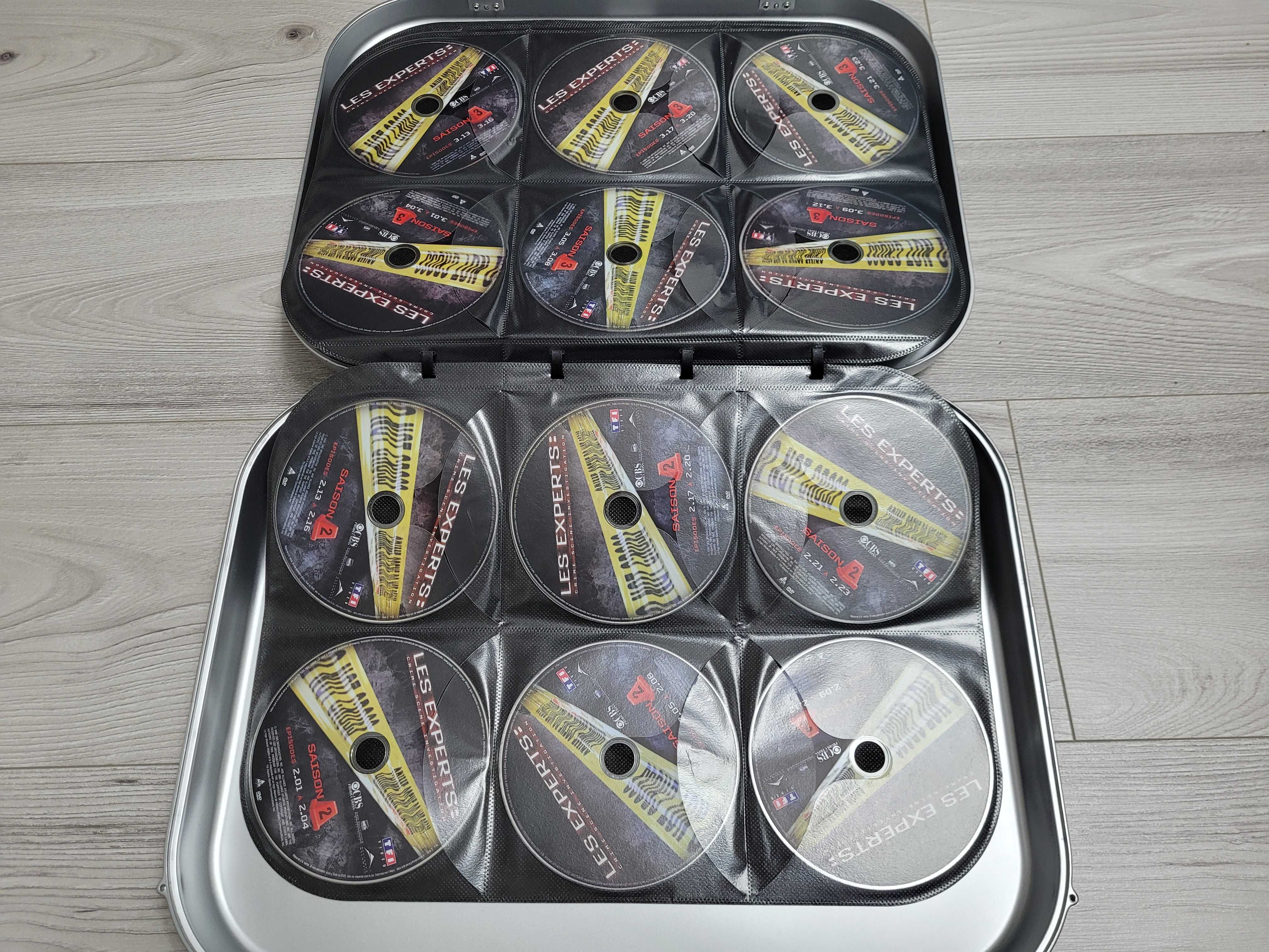 geanta port cd Colbis din aluminiu loc pt 180 cd + 95 dvd filme