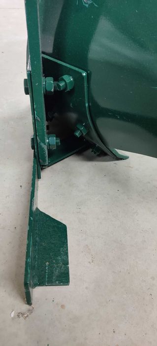 Plug verde simplu pentru motocultor