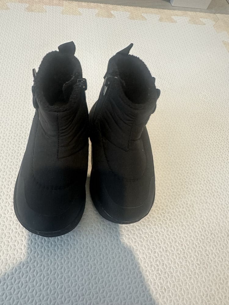 Ghete Zara marimea 20