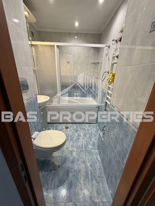 Продава се Двустаен апартамент в София, Разсадника - 64 кв.м за 2950 €/кв.м - Снимка #6