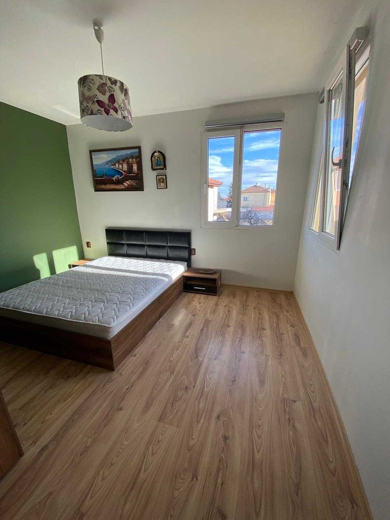 Дава се под наем Етаж от къща в София, Обеля - 105 кв.м за 612 € - Снимка #12