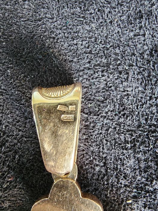 Православный золотойкрест,освященый в Церкви