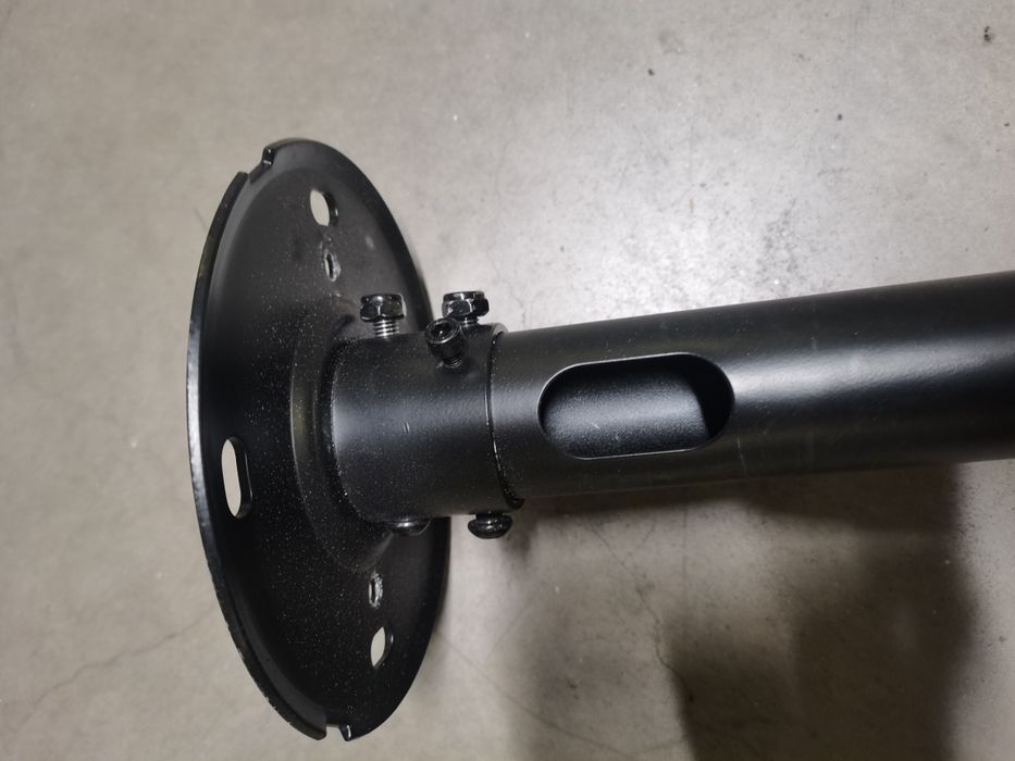 Vand suport de tavan pentru TV