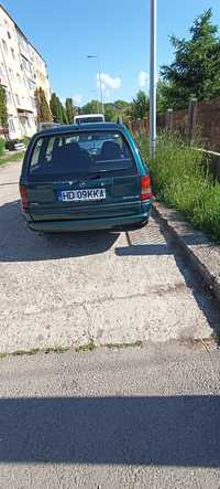 Vând Opel Astra f Caravana benzina