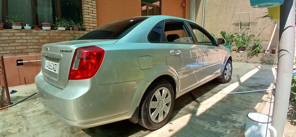 Сотилади!! Ласетти 1.8 автомат 1.6 карока