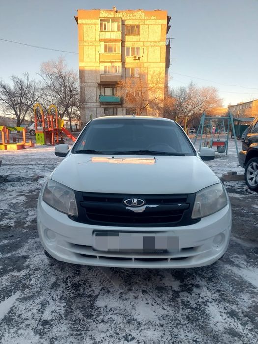 Продам машину Лада гранта