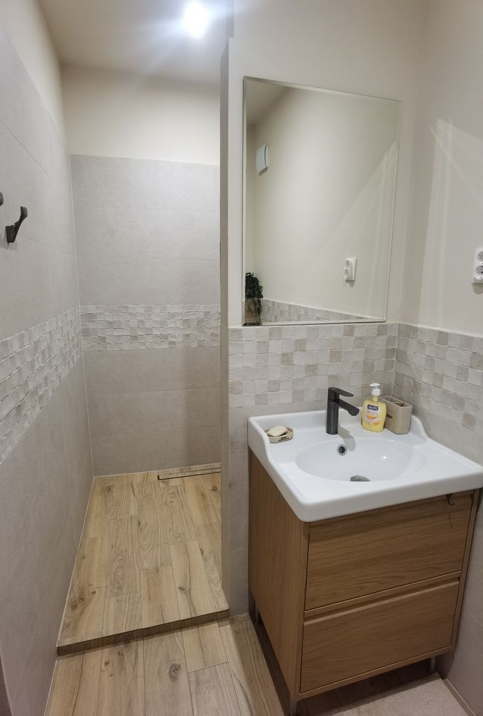 Дава се под наем Двустаен апартамент в София, Борово - 40 кв.м за 600 € - Снимка #8