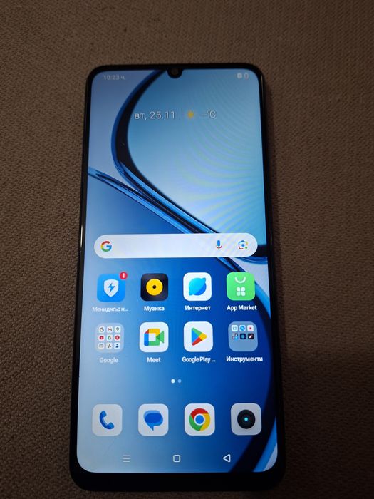 Продавам Реалми Нот 50 чисто нов