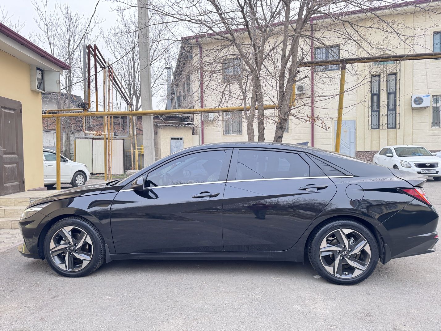 Hyundai Elantra 2021   Фулл позиция