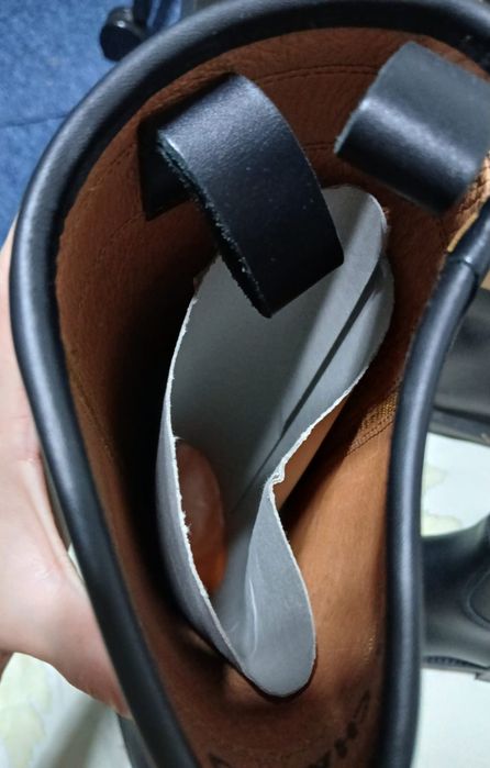 Cizme din piele naturala