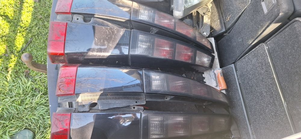 Vând stopuri și faruri Meriva A