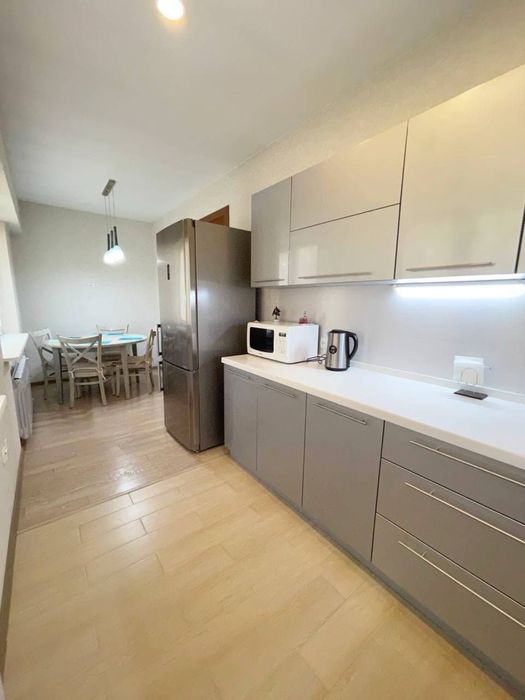 Квартира ЦУМ Ц-7 3/4/4 80 кв.м