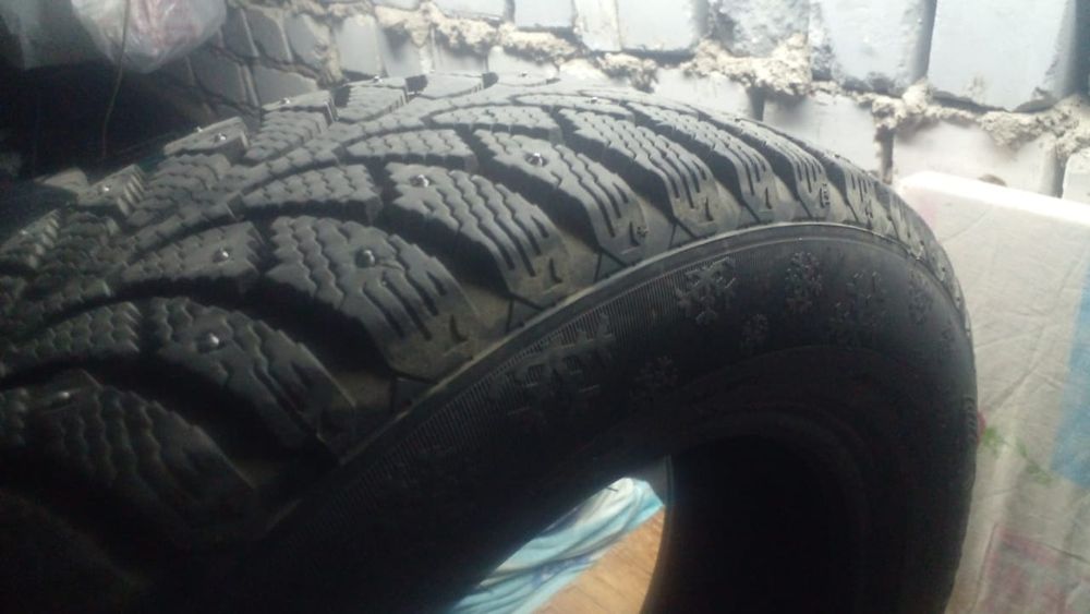 Продам шипованые 205.60.р16
