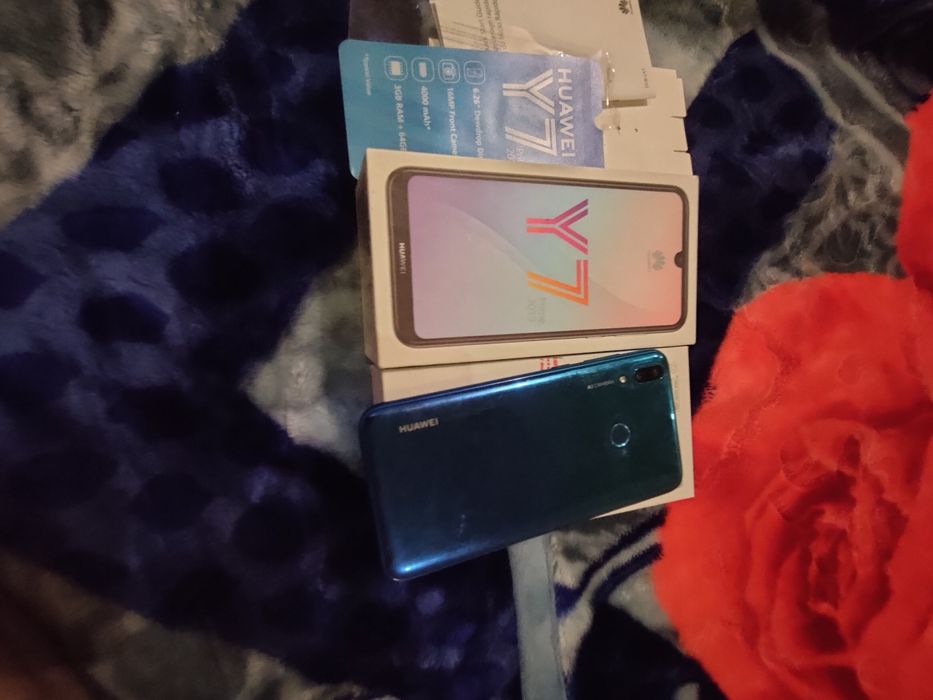 Телефон хуавей.у7 .64+4