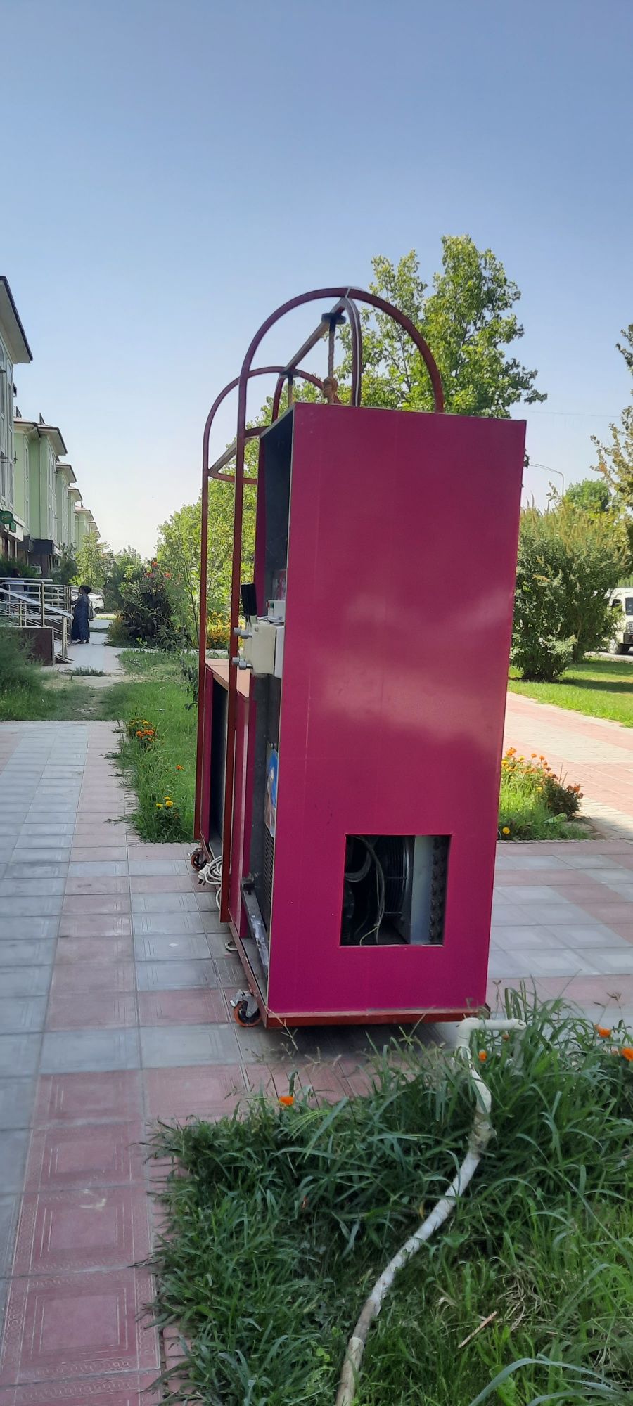 Muzqaymoq aparat