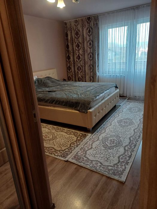 Vând  apartament 2camere in Sângeorgiu De Mures
