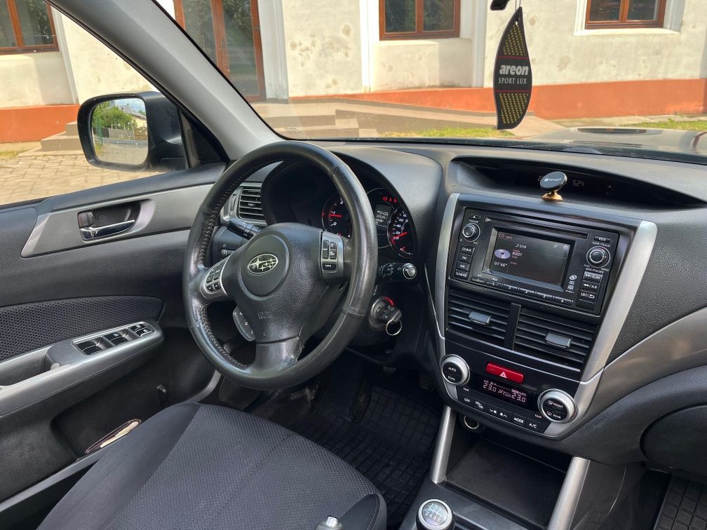 Vând / schimb subaru forester 2013 in acte E5 4*4 cutie manuala 6+1
